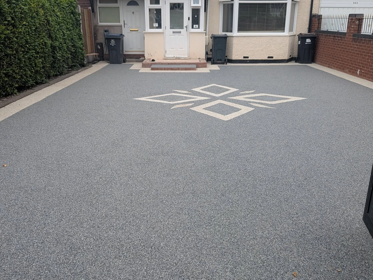 Silver Grey Resin Driveway Sutton Coldfield